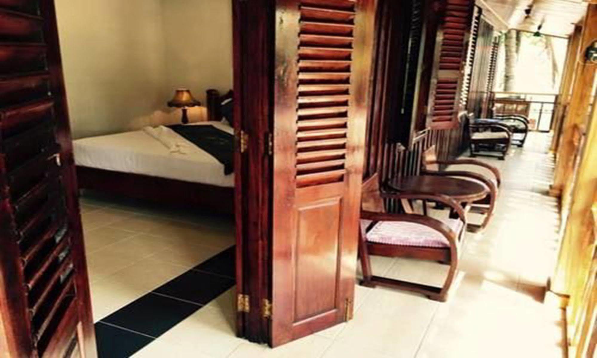 Luang Prabang Oasis Hotel Екстер'єр фото