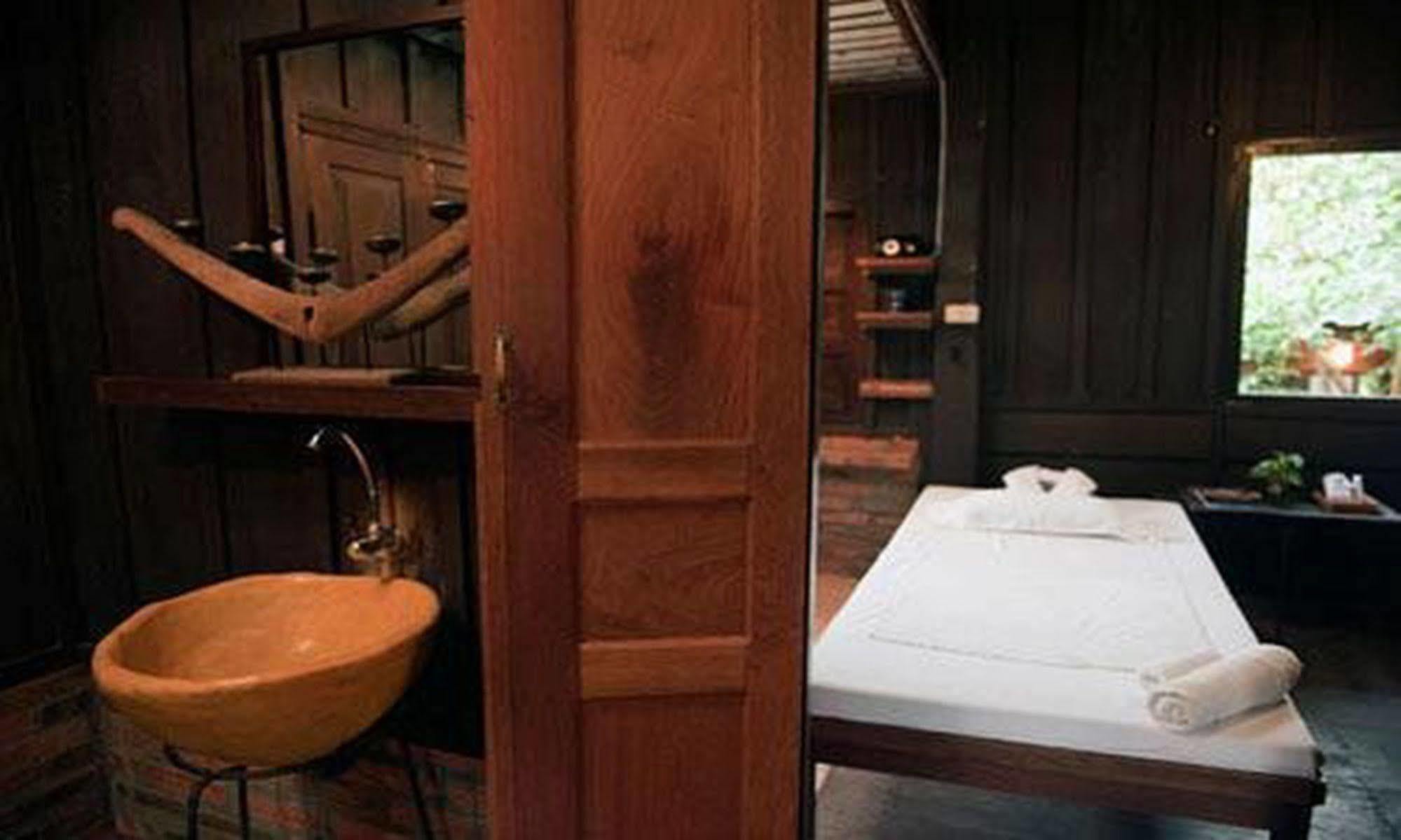 Luang Prabang Oasis Hotel Екстер'єр фото